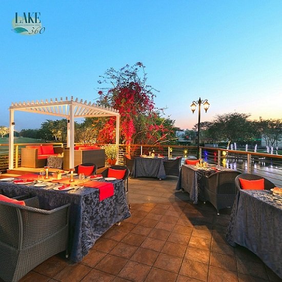 LAKE360: An Epicurrean Delight!